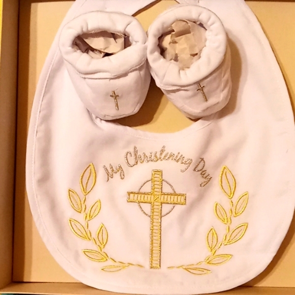 Christening Set - Picture 1 of 6